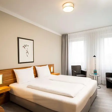 Elaya Hotel Hannover City, Trademark By Wyndham-3